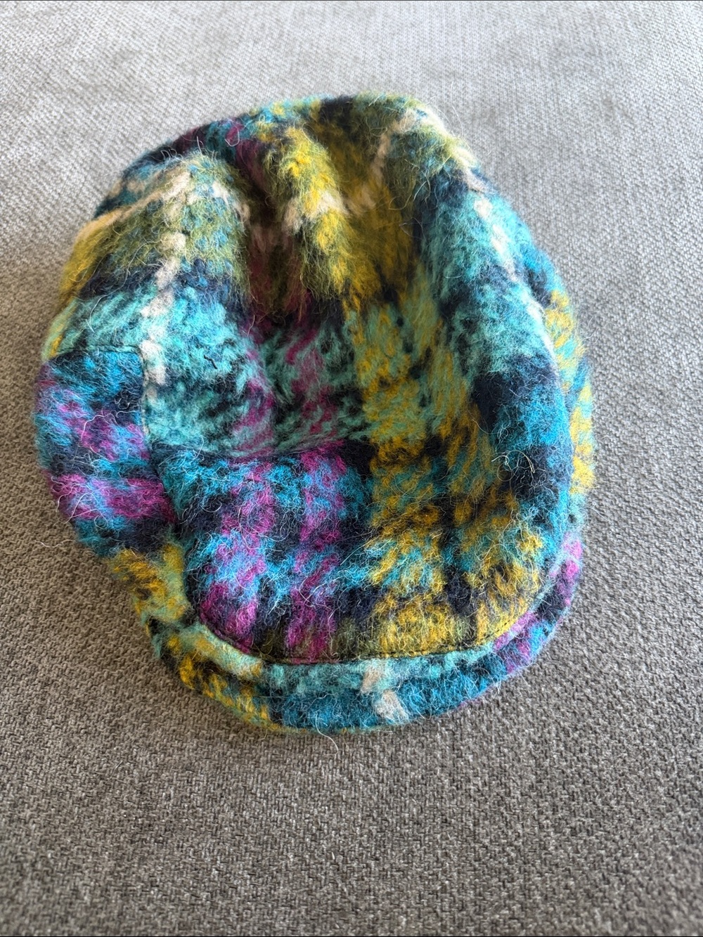 Anna Sui Colorful Multicolor Fuzzy Wool Newsboy Cap - Picture 2 of 4
